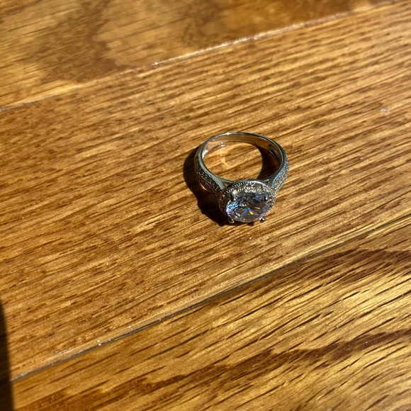 925 Sterling Silver Brilliant Cut Round CZ Ring -5 - Picture 4 of 8